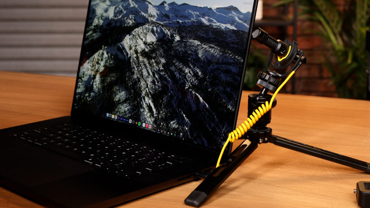 Deity C21 connecting D4 mini and macbook